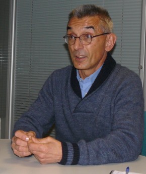 Joan Marti, l'un des porte-parole du collectif "No a la MAT".